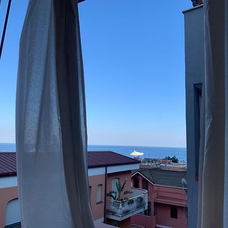 Residence La fenice FF Giardini-Naxos Extérieur photo