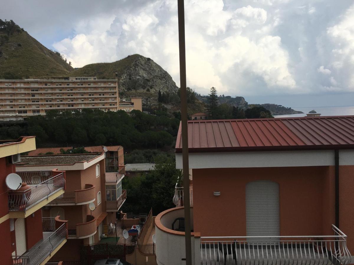 Residence La fenice FF Giardini-Naxos Extérieur photo